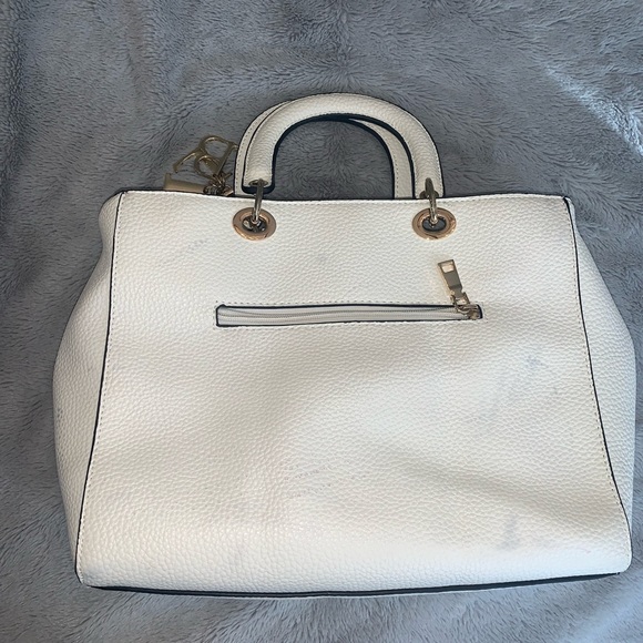 White & Gold Rhinestone Bag - Picture 12 of 13